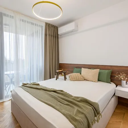 1bd Modern Serenity In Azur Delux Complex By Flat Mаnаger * Saints Constantine and Helena