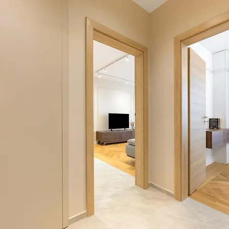 Modern Serenity - Boutique Apartment By The Sea - Azur Resort By Flat Mаnаger Apartment *